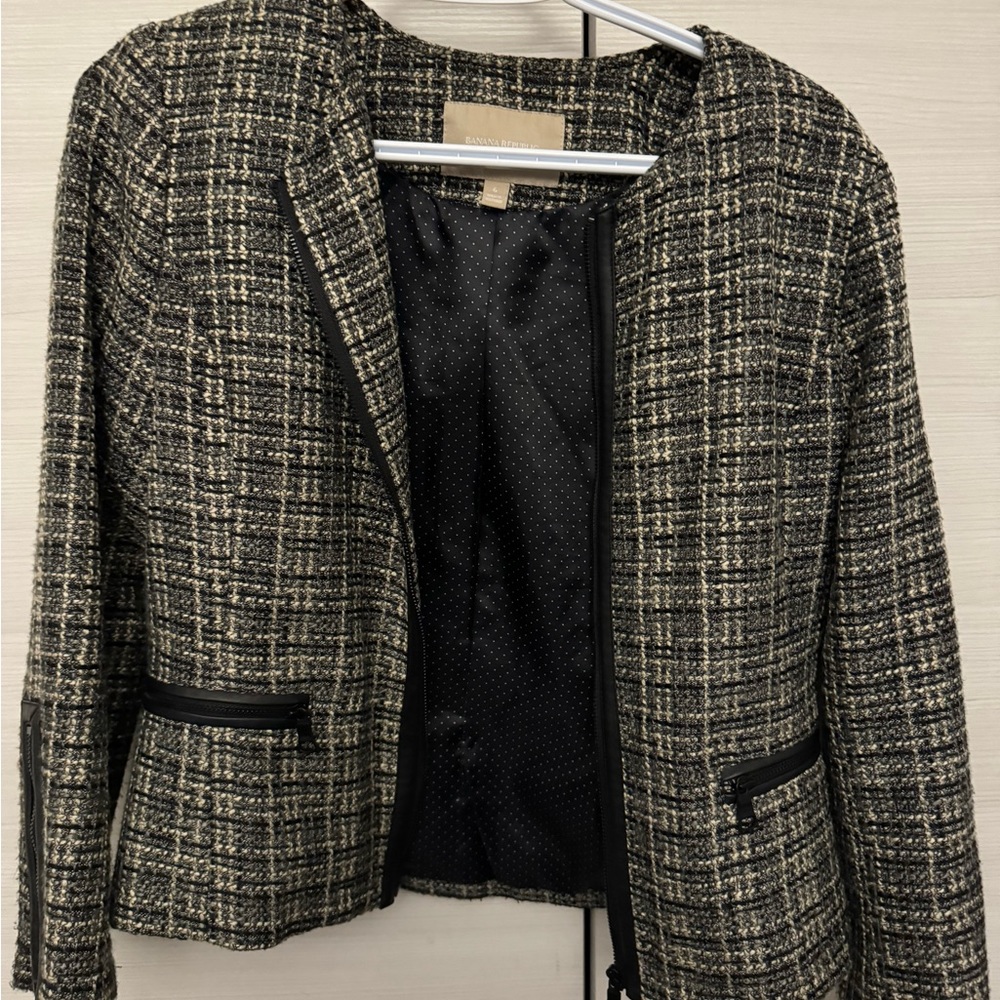 Patterned soft blazer